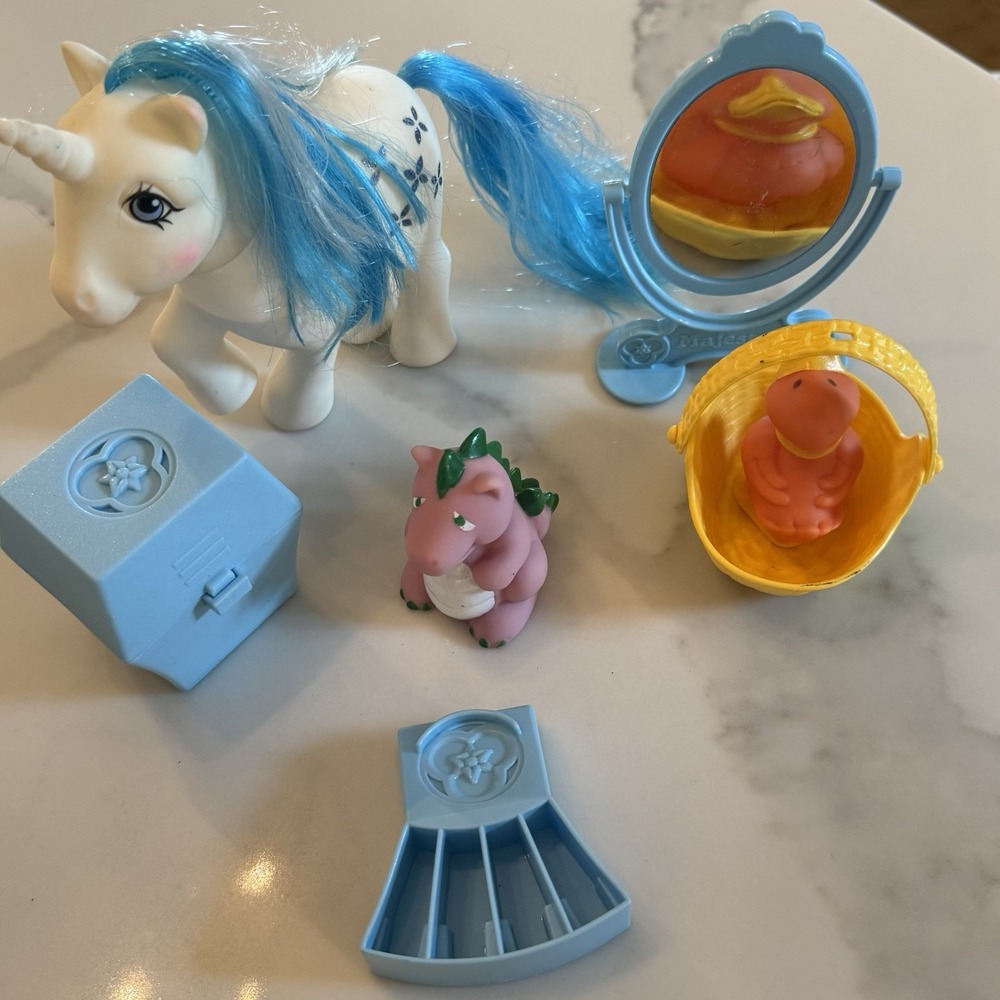 Vintage G1 My Little Pony Majesty Spike Dream Castle Accessories 7 Pc Lot Hasbro